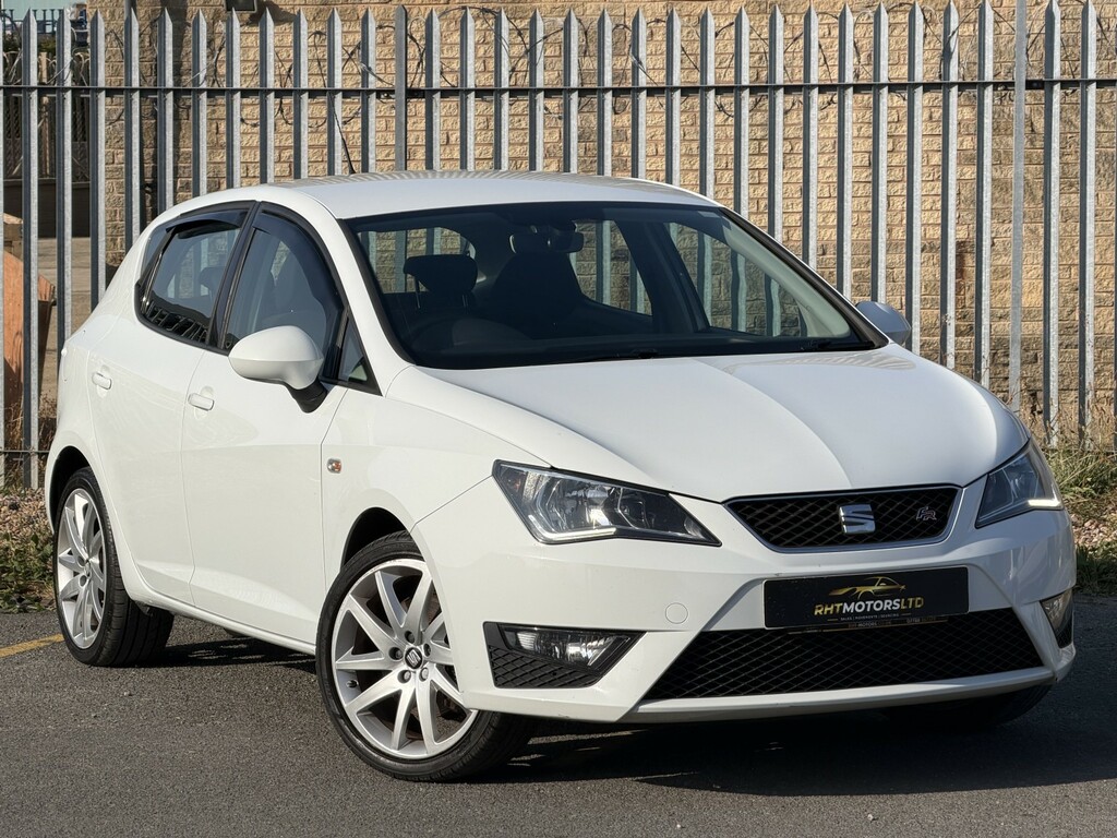 Seat Ibiza Hatchback 1.2 Tsi Fr 201717 KT17ZSV White