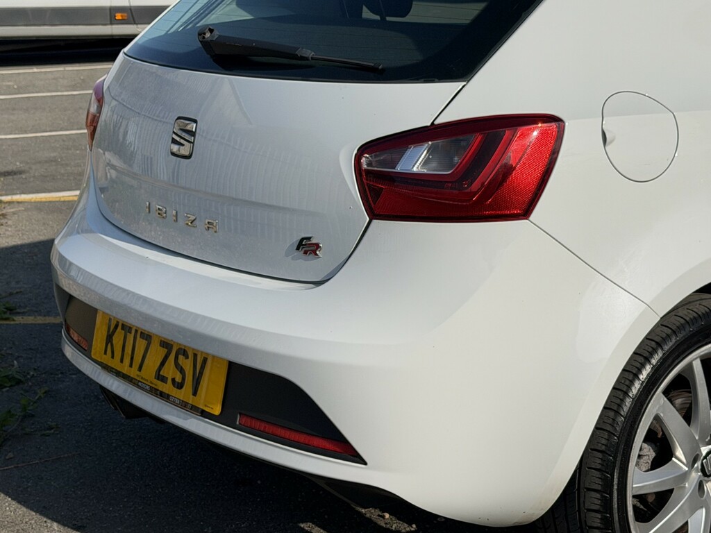 Seat Ibiza Hatchback 1.2 Tsi Fr 201717 KT17ZSV White #5