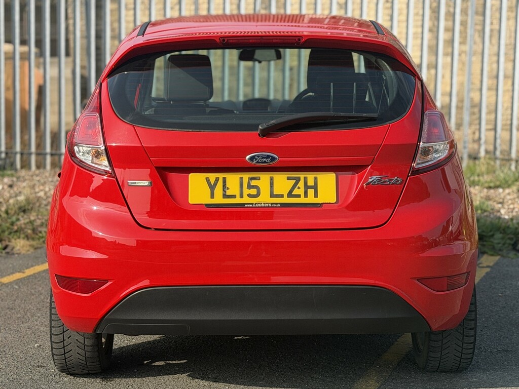 Ford Fiesta Hatchback 1.0 T Ecoboost Zetec 201515 YL15LZH Red #4