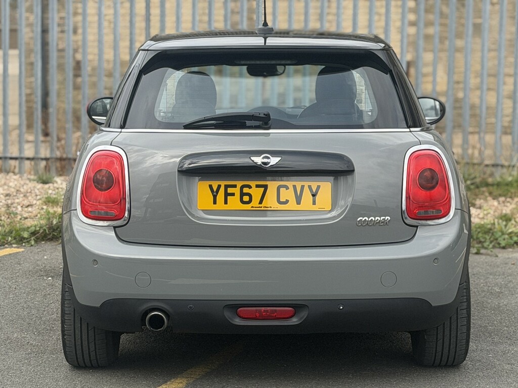 Mini Hatch Hatchback 1.5 5-Door Hatch Cooper 201767 YF67CVY Grey #4