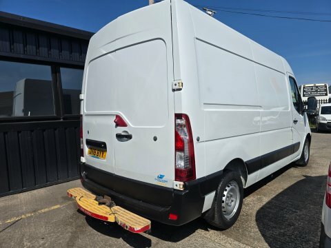 Vauxhall Movano L2h2 F3500 P White #4
