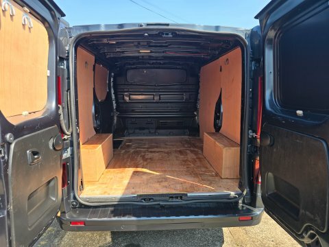 Renault Trafic Mpv White #7