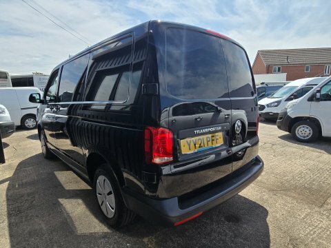Volkswagen Transporter T30 Tdi P Black #4
