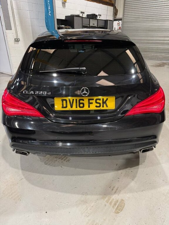 Mercedes-Benz CLA Class 2016 2.1 Cla220d Amg Sport Shooting Brake Dies Black #4