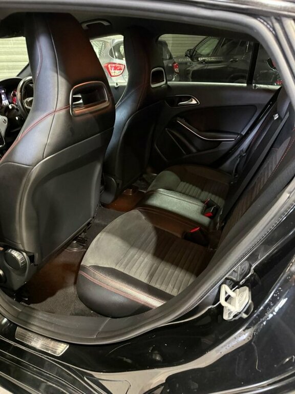Mercedes-Benz CLA Class 2.1 Cla220d Amg Sport Coupe 7G-dct Euro Red #13