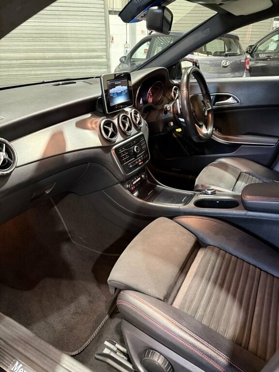 Mercedes-Benz CLA Class 2.1 Cla220d Amg Sport Coupe 7G-dct Euro Red #14