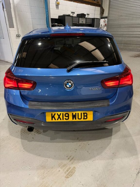 BMW 1 Series 2019 2.0 118D M Sport Shadow Edition Hatchback Blue #4