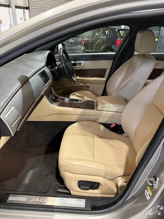Jaguar XF 2.2D R-sport Euro 5 Ss Grey #14