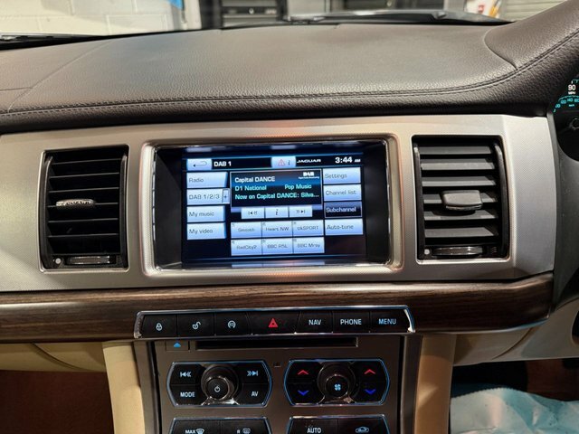 Jaguar XF 2.2D R-sport Euro 5 Ss Grey #28