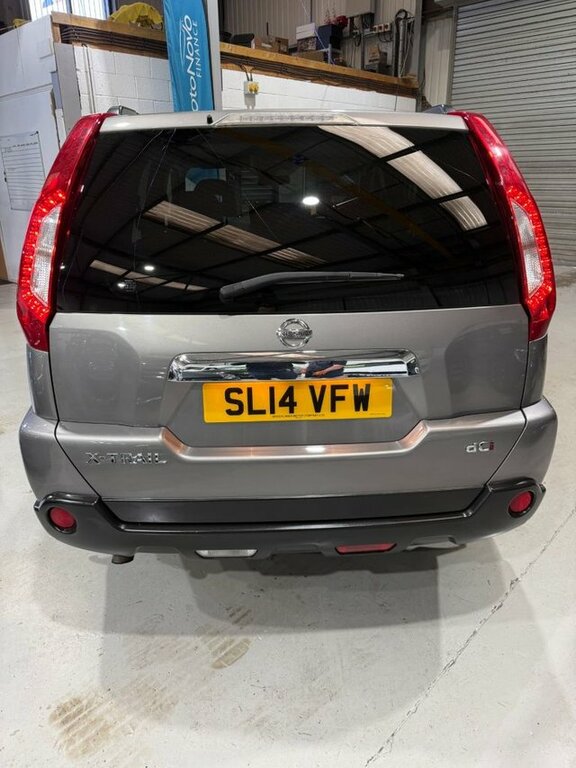 Nissan X-Trail 2014 2.0 Dci Acenta Suv 4Wd Euro Grey #4