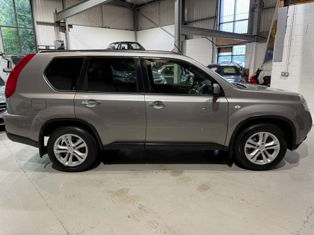 Nissan X-Trail 2014 2.0 Dci Acenta Suv 4Wd Euro Grey #2