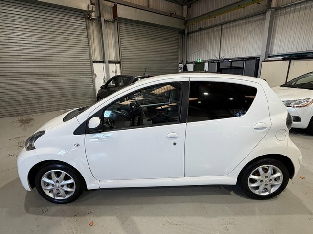 Toyota Aygo 2014 1.0 Vvt-i Mode Hatchback Eu White #6
