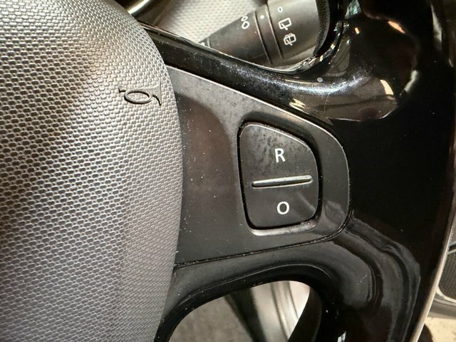 Renault Captur Dynamique S Medianav Black #16