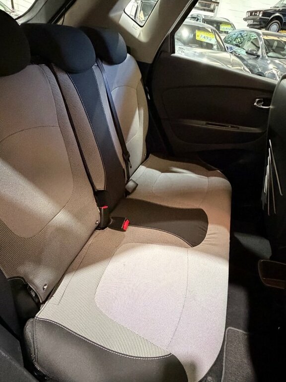 Renault Captur Dynamique S Medianav Black #14