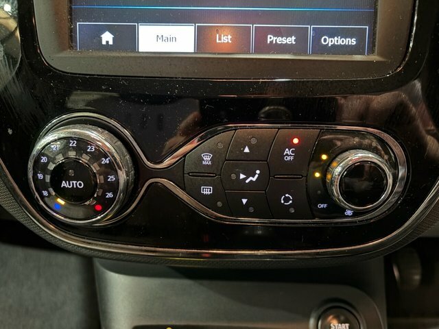 Renault Captur Dynamique S Medianav Black #21