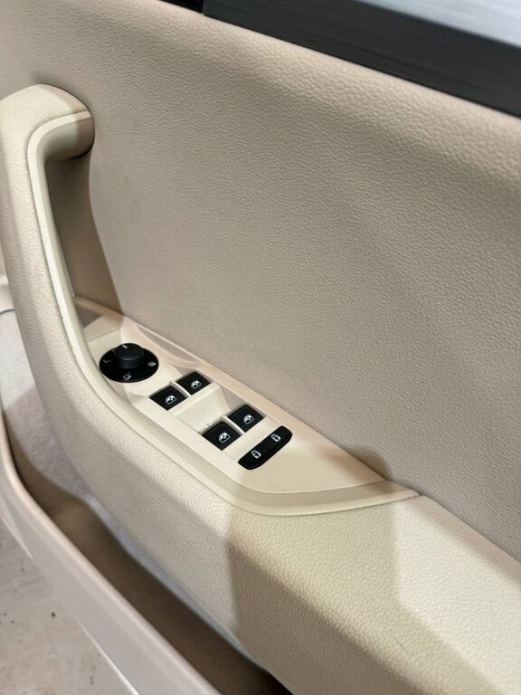 Skoda Superb Superb Se Technology Tdi S-a White #38