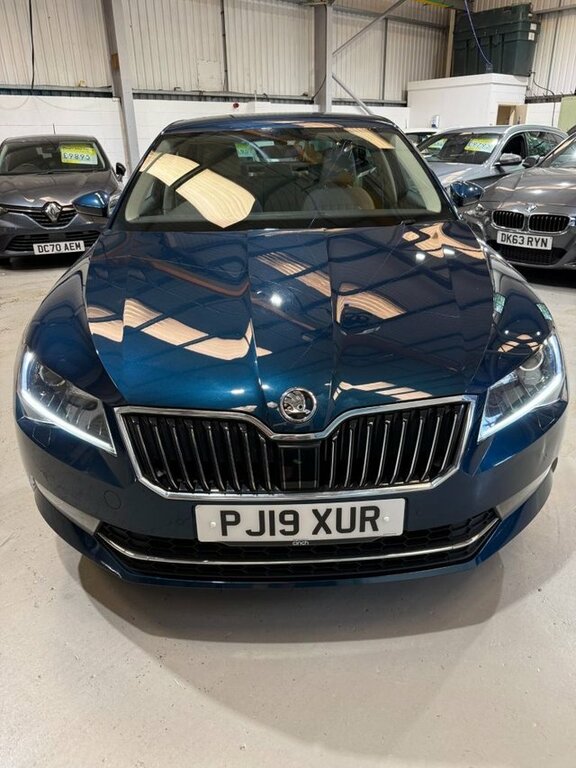 Skoda Superb Superb Se Technology Tdi S-a White #8