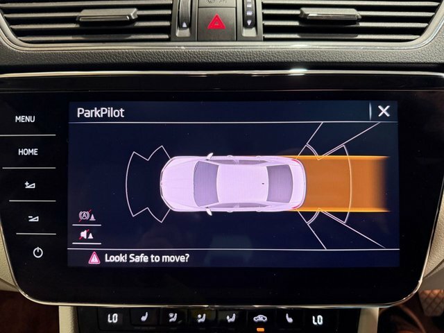 Skoda Superb Superb Se Technology Tdi S-a White #27