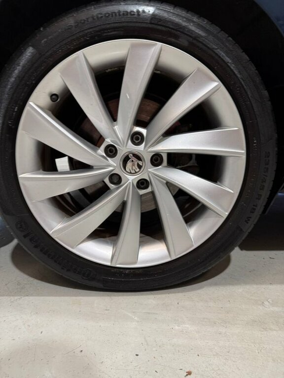 Skoda Superb Superb Se Technology Tdi S-a White #9