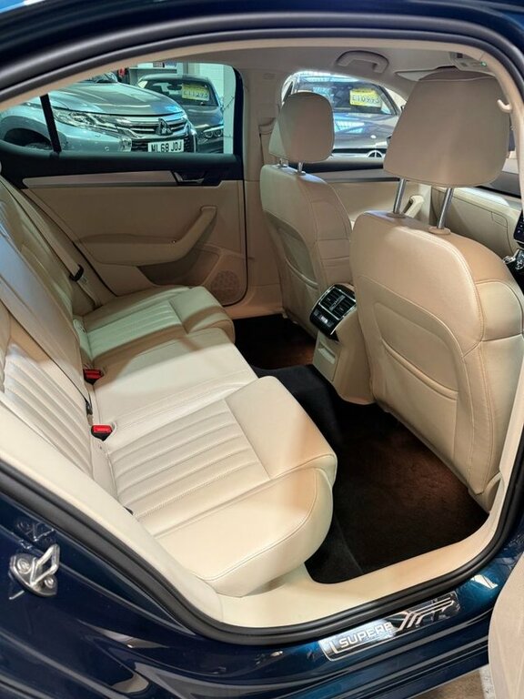 Skoda Superb Superb Se Technology Tdi S-a White #12