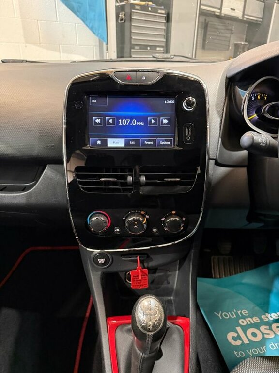 Renault Clio 1.2 16V Dynamique Medianav Hatchback Ma Red #21