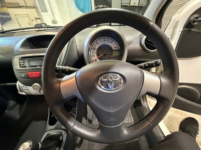 Toyota Aygo   #16