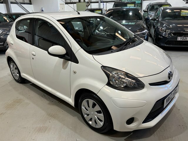 Toyota Aygo 2012 1.0 Vvt-i Ice Hatchback Eur White