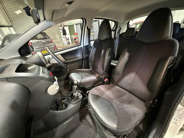 Toyota Aygo   #15