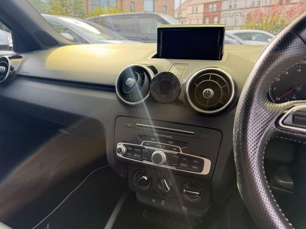 Audi A1 1.6 Tdi Se Sportback Euro 6 Ss Red #16
