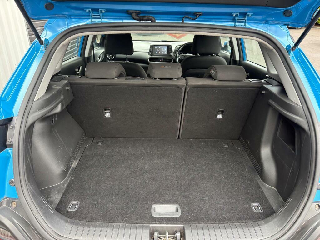 Hyundai Kona S White #25