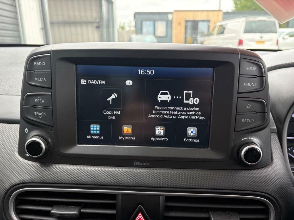 Hyundai Kona S White #20