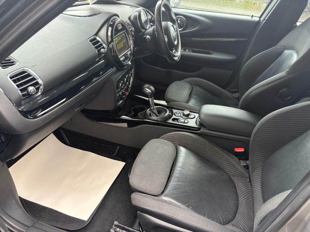 Mini Clubman 1.5 Cooper Black Pack 6Dr Silver #13