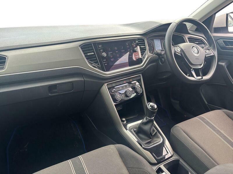 Volkswagen T-Roc Mark 1 Facelift 2022 1.0 Tsi Life 110Ps Black #10