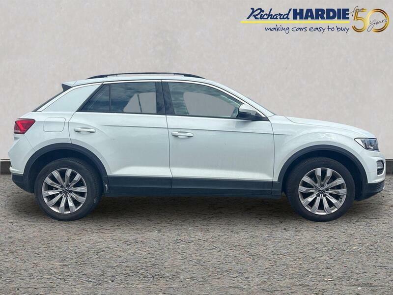 Volkswagen T-Roc Mark 1 Facelift 2022 1.0 Tsi Life 110Ps Black #3