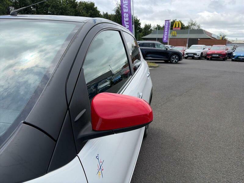 Citroen C1 1.0 Vti Shine Hatchback Euro 6  #22