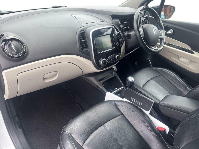Renault Captur 0.9 Tce Energy Gt Line Euro 6 Ss SJ19TVO White #3