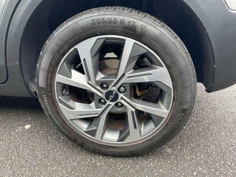 Kia Stonic 1.0 T-gdi 2 Black #32