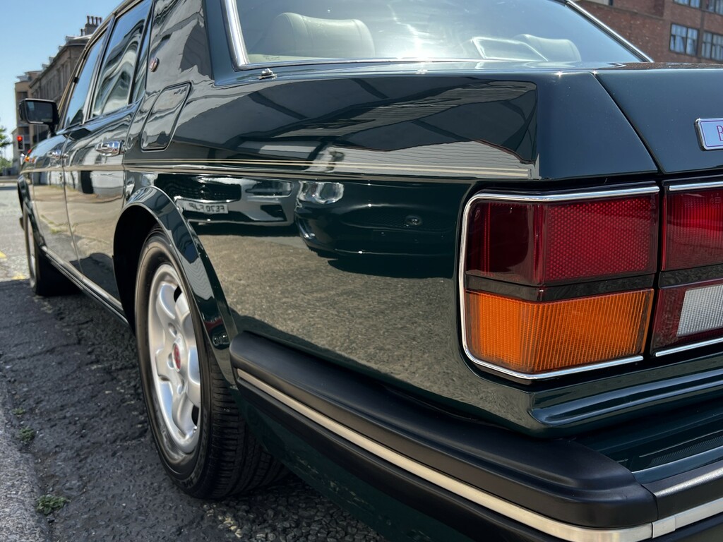 Bentley Turbo R Saloon Black #34