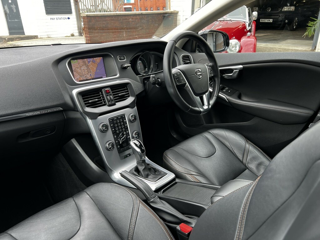 Volvo V40 Cross Country 1.5 Cross Country Pro T3 Blue #2