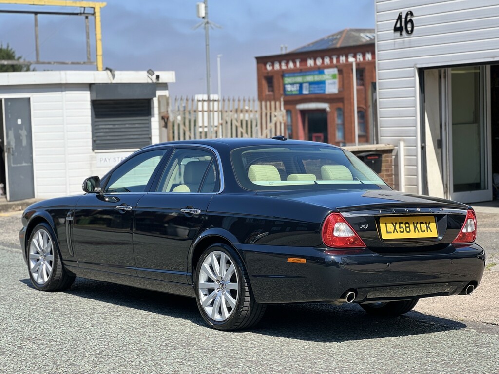 Jaguar XJ 3.0 V6 LX58KCK Black #6
