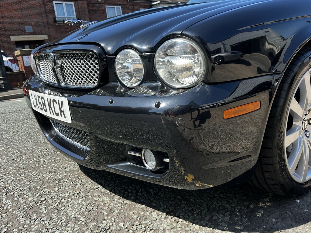Jaguar XJ Grey #29