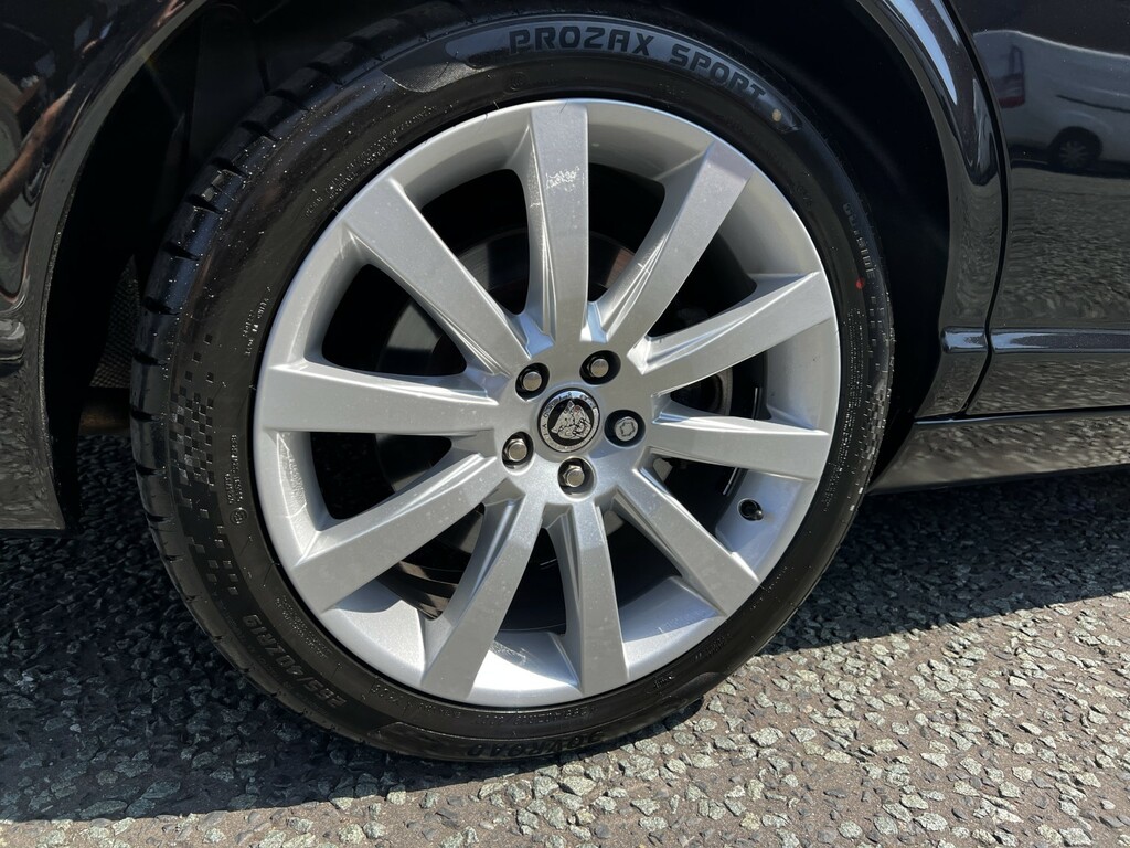 Jaguar XJ Grey #26