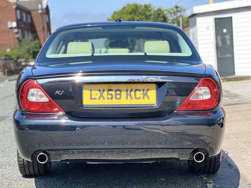 Jaguar XJ 3.0 V6 LX58KCK Black #4