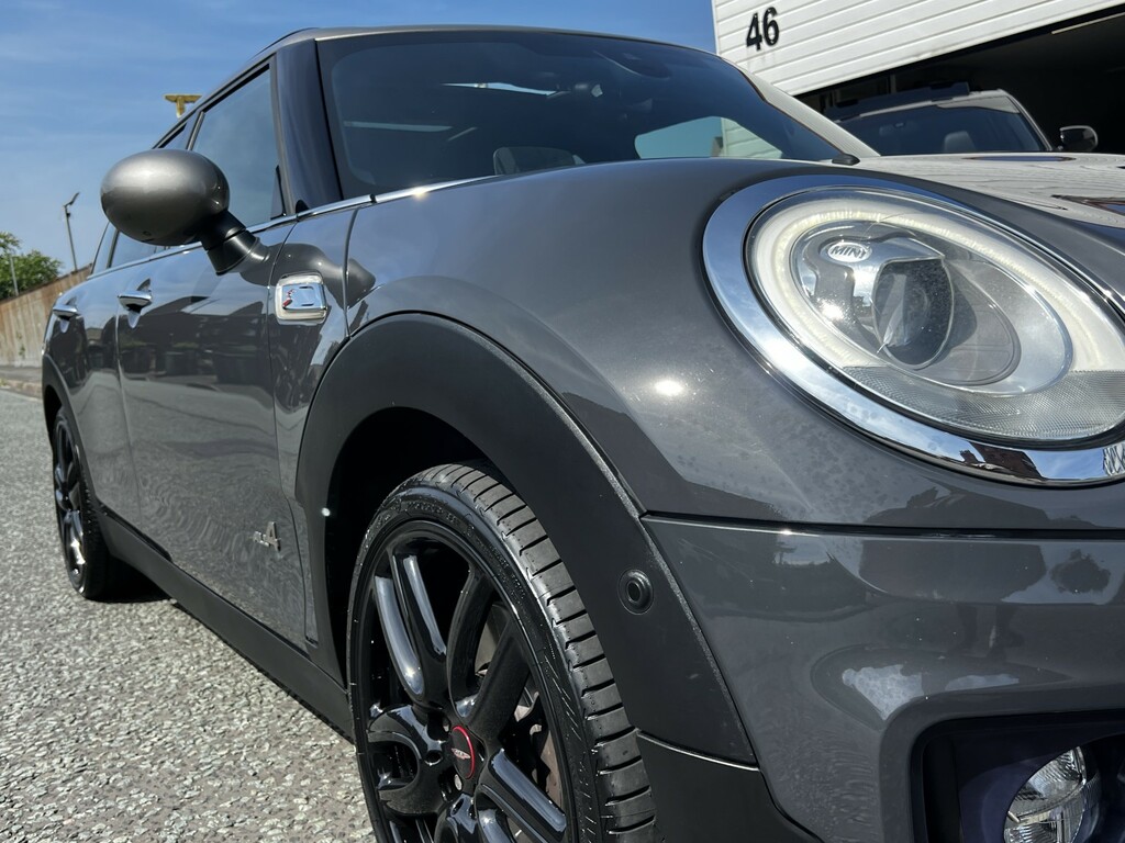 Mini Clubman Cooper D Black #22