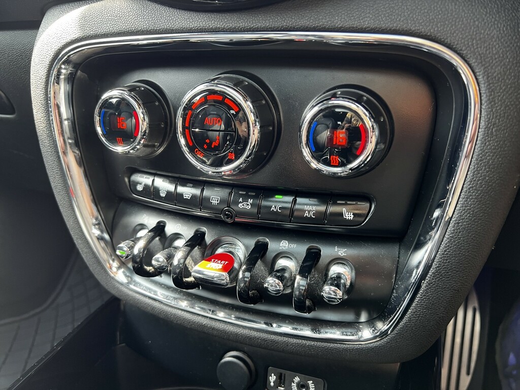 Mini Clubman Cooper D Black #19