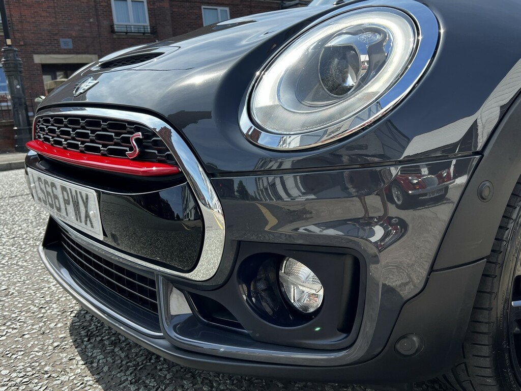 Mini Clubman Cooper D Black #24