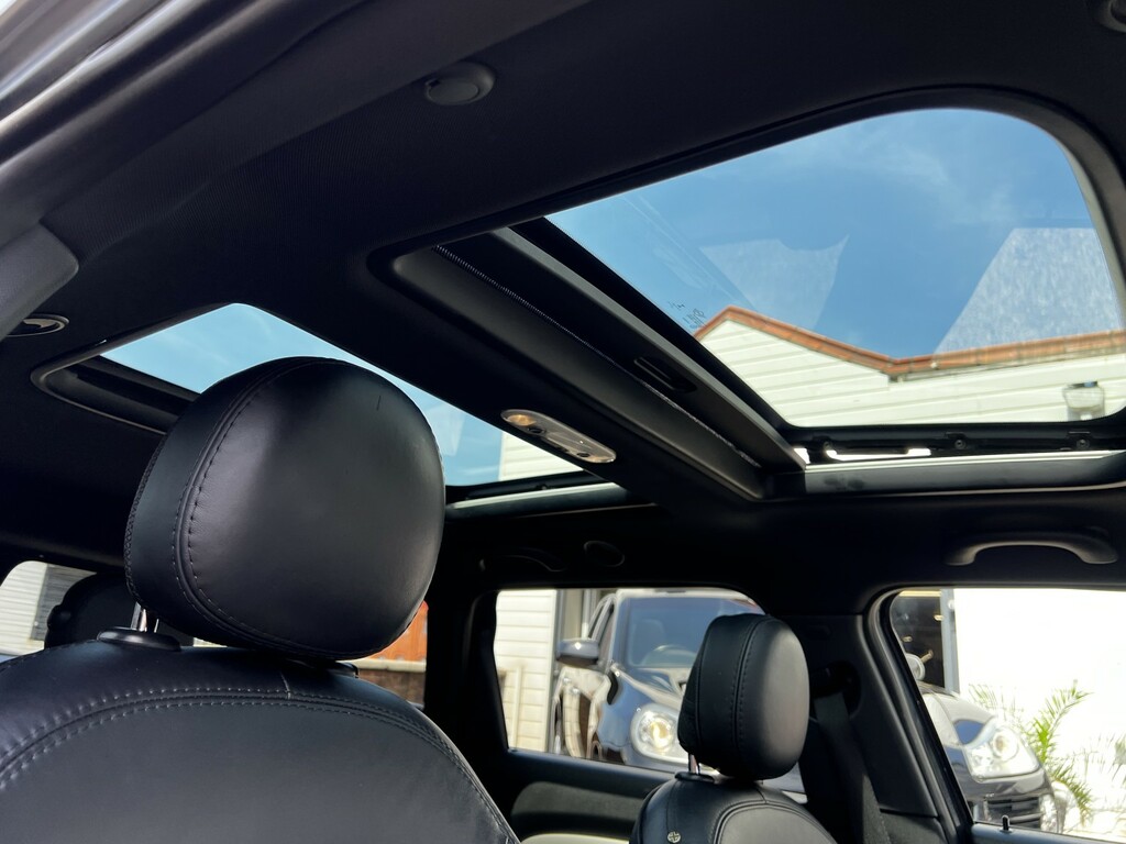 Mini Clubman Cooper D Black #39