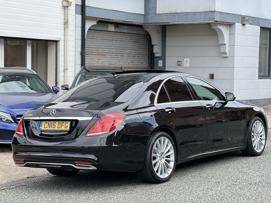 Mercedes-Benz S Class Amg Line  #32