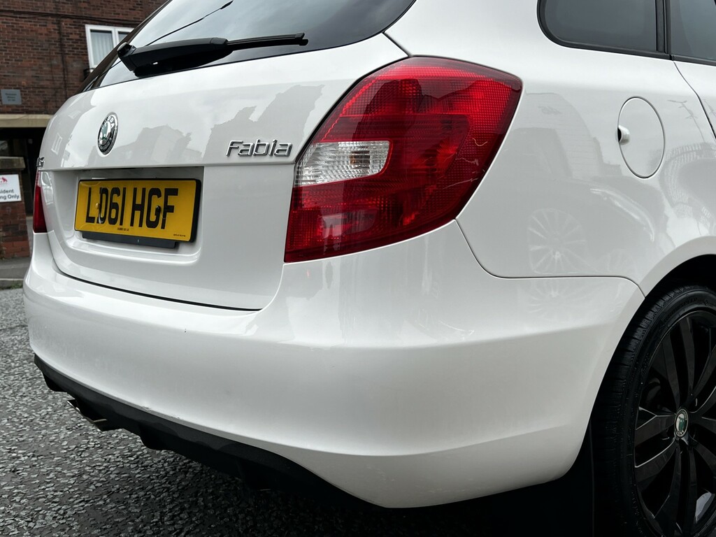 Skoda Fabia 1.4 Tsi Vrs White #6