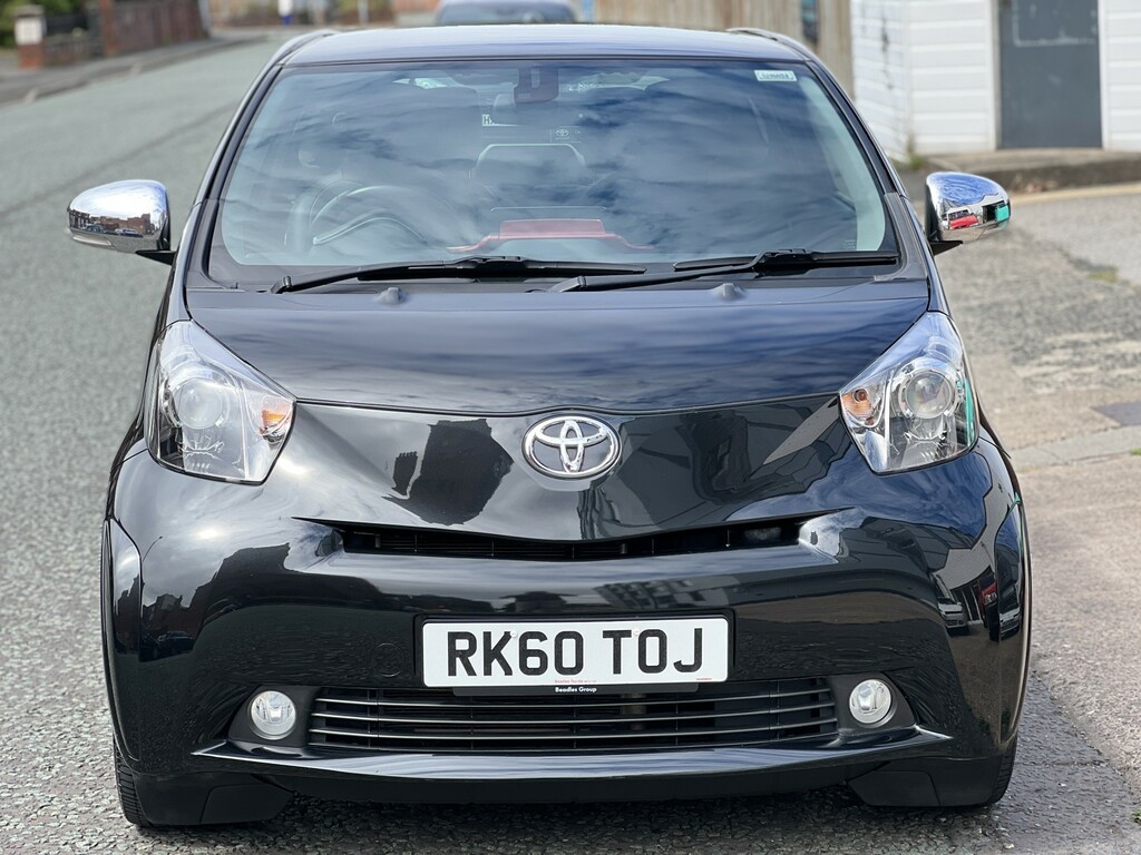 Toyota IQ 1.3 Dual Vvt-i 3 Black #6